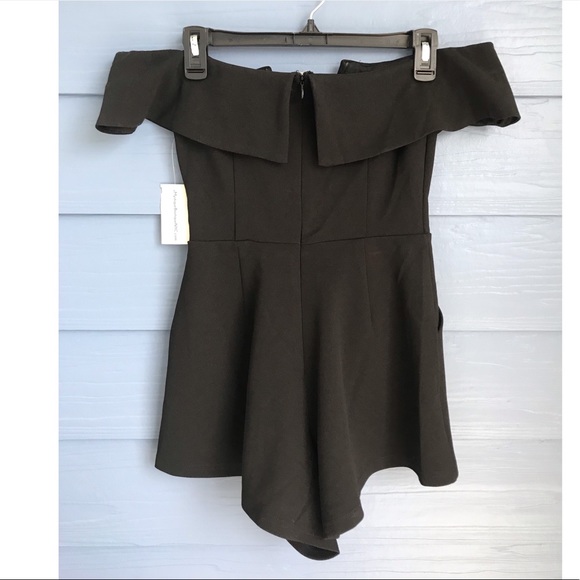 NWT Off the Shoulder Romper (BLACK) - Picture 3 of 8